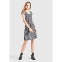 Khujo Verkäufe 13 Khujo Jerseykleid »khujo Kleid LEIFA«, Aus Gestreiftem Jersey Mit Abnehmbarem Gürtel